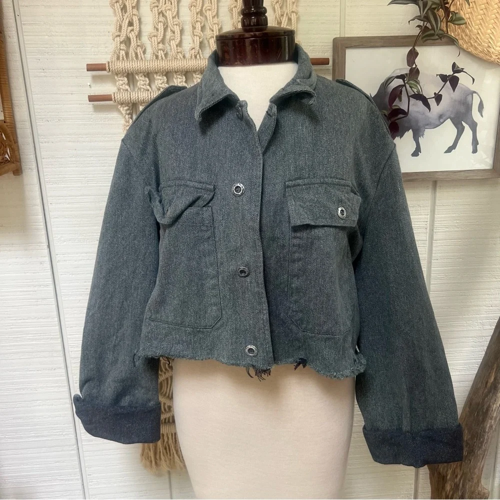 Up cycled selvedge denim cropped jacket - Picture 2 of 15